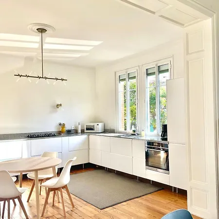 Maison De Maitre Et Son Parc * تولوز