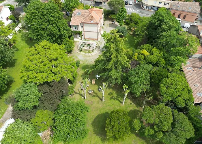 Maison De Maitre Et Son Parc 别墅